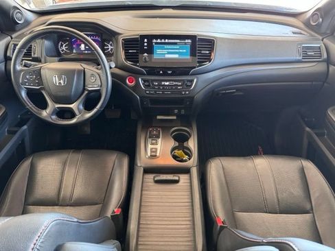 Used 2022 Honda Passport TrailSport image 13