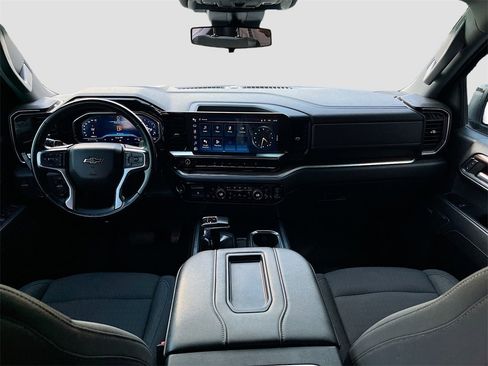 Used 2022 Chevrolet Silverado 1500 LT Trail Boss w/ Convenience Package II image 22