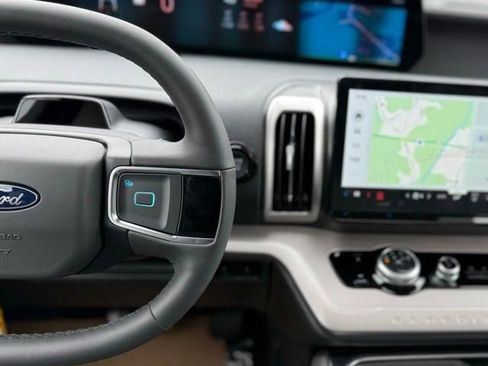 New 2026 Ford Expedition Max Active image 20