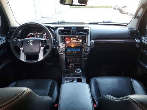 Used 2022 Toyota 4Runner Limited image 11