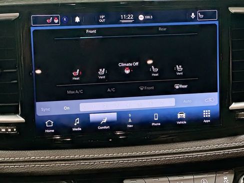 Used 2021 Chrysler Pacifica Limited w/ Premium & Safety Sphere Group image 22