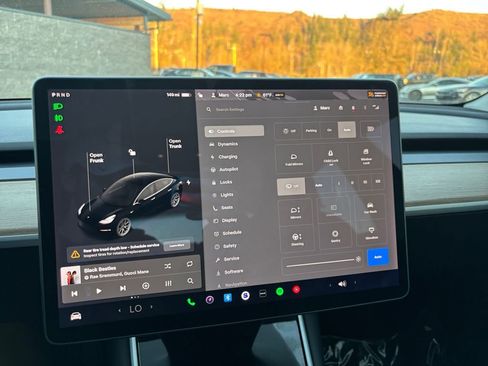 Used 2019 Tesla Model 3 image 33