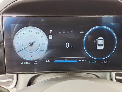 Used 2026 Hyundai Elantra Limited FWD image 19