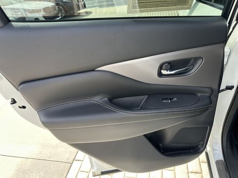 Used 2022 Nissan Murano SL w/ SL Moonroof Package FWD image 27