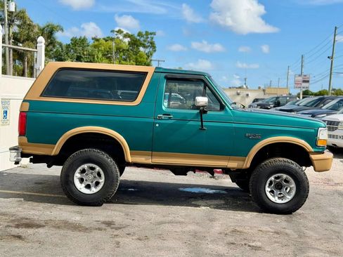 Used 1996 Ford Bronco AWD/4WD image 2