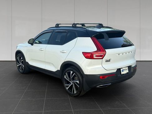 Used 2020 Volvo XC40 T5 R-Design AWD/4WD image 3
