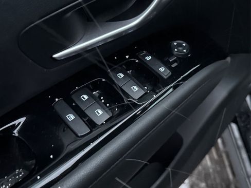 Used 2023 Hyundai Tucson Limited image 26