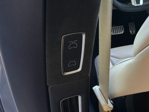 Used 2016 Tesla Model X Performance image 50