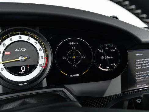 Used 2024 Porsche 911 GT3 image 33