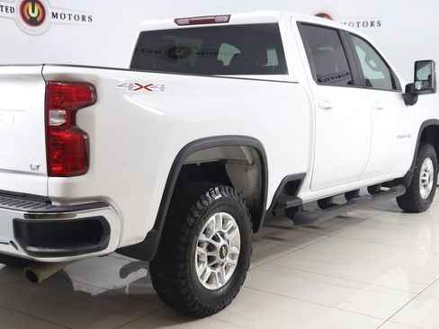 Used 2020 Chevrolet Silverado 2500 LT AWD/4WD image 38