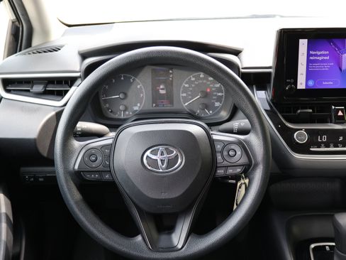 Used 2024 Toyota Corolla LE FWD image 20