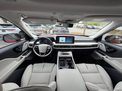 New 2025 Lincoln Aviator Reserve w/ Equipment Group 201A image 5