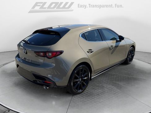 Used 2024 MAZDA MAZDA3 s image 9