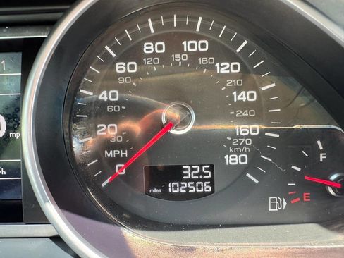 Used 2015 Audi Q7 3.0T Premium w/ Audi Guard Protection Package image 19