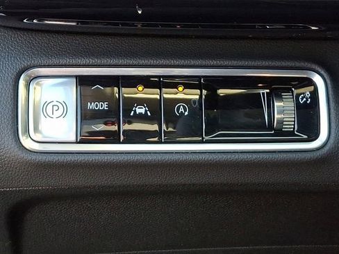 Used 2025 Buick Envision Preferred image 26