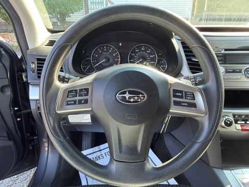Used 2012 Subaru Outback 2.5i w/ Alloy Wheel Pkg AWD/4WD image 24