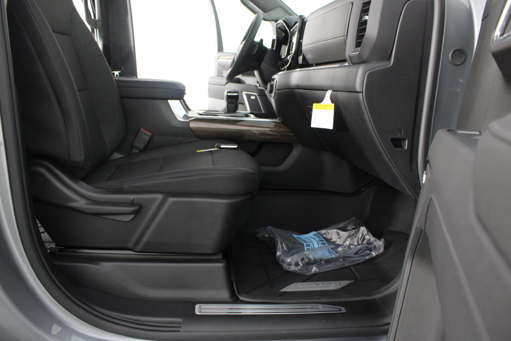 New 2026 Chevrolet Silverado 1500 RST w/ Redline Edition AWD/4WD image 20