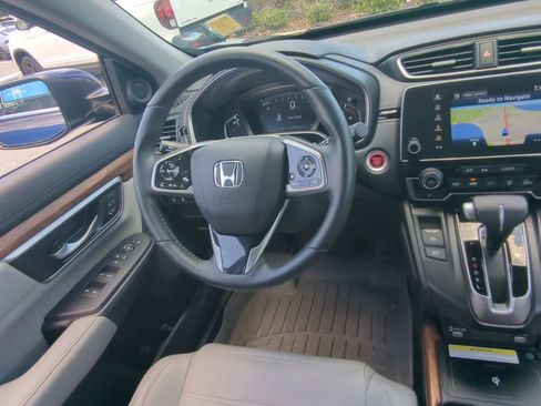 Used 2020 Honda CR-V Touring image 16