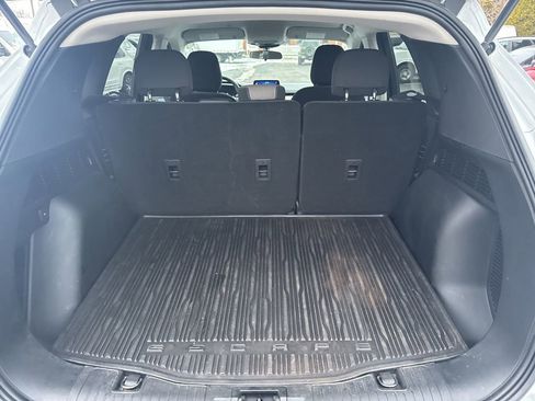 Used 2022 Ford Escape SE image 36