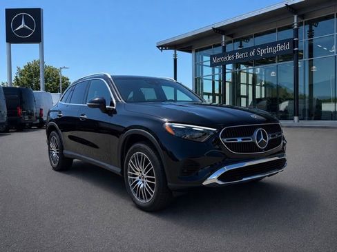 Used 2023 Mercedes-Benz GLC 300 4MATIC image 1