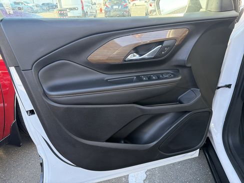 Used 2020 GMC Terrain SLE image 7