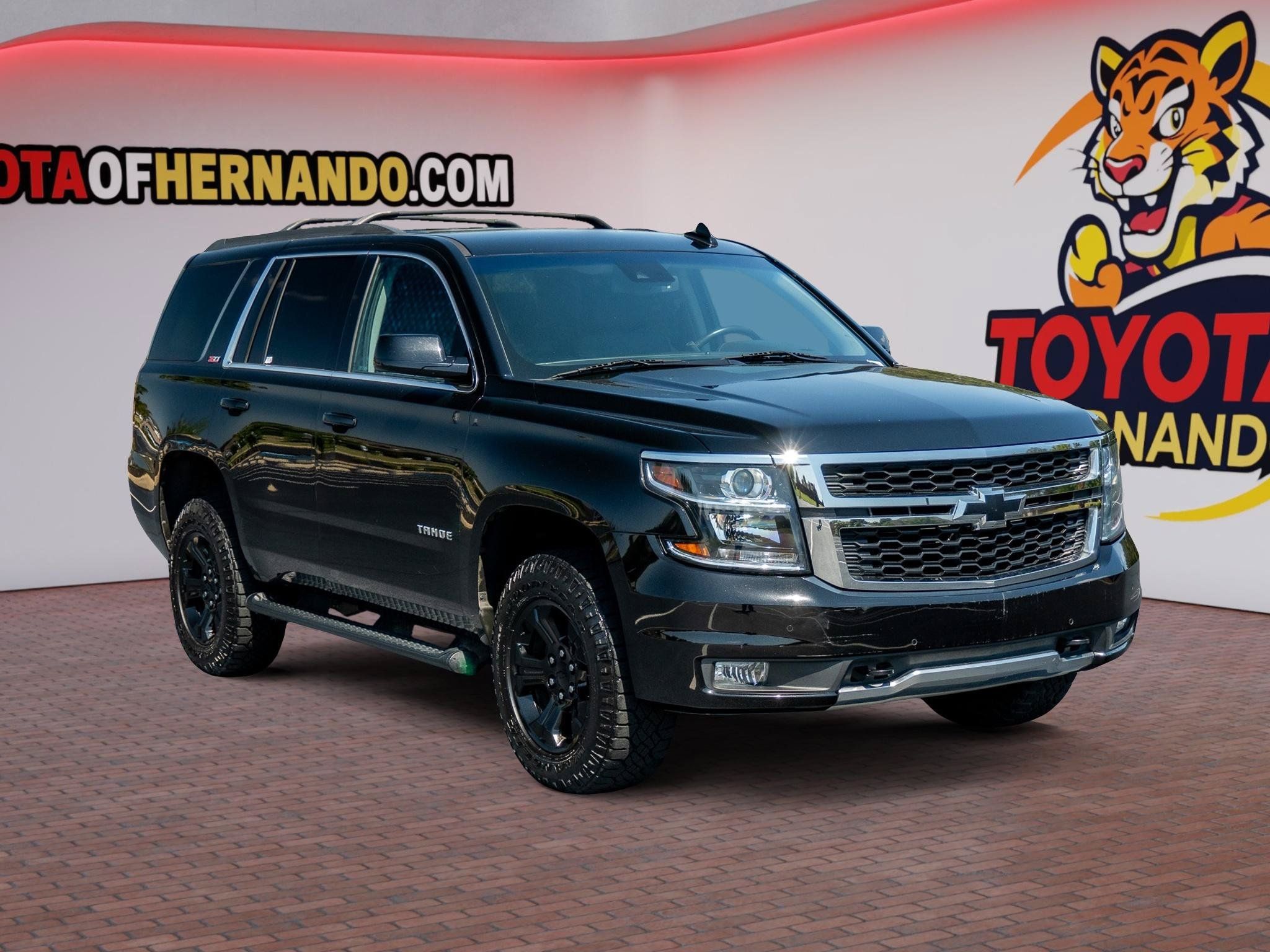 Used 2019 Chevrolet Tahoe LT w/ Z71 Midnight Edition AWD/4WD image 3