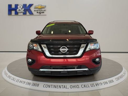 Used 2017 Nissan Pathfinder SV AWD/4WD image 2