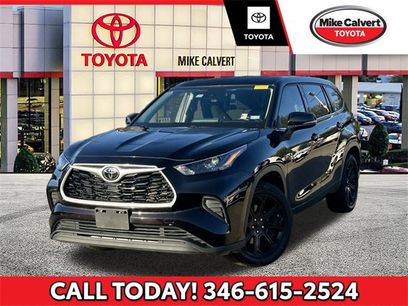 Used 2022 Toyota Highlander L