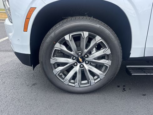 New 2026 Chevrolet Tahoe High Country AWD/4WD image 5