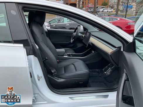 Used 2020 Tesla Model 3 Performance image 59