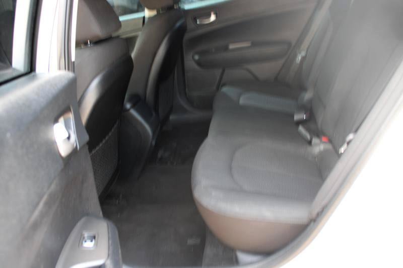 Used 2020 Kia Optima LX FWD image 14
