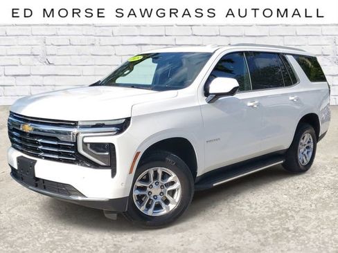 Used 2025 Chevrolet Tahoe LT AWD/4WD image 1