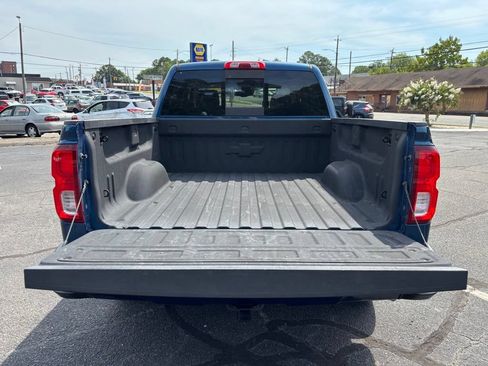 Used 2017 Chevrolet Silverado 1500 High Country RWD image 10
