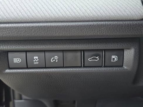 Used 2026 Toyota Camry SE w/ Convenience Package FWD image 26