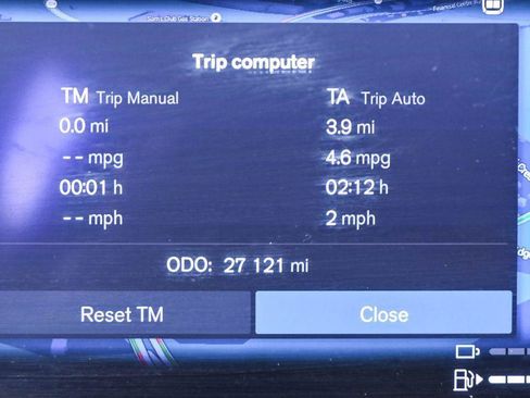 Certified 2025 Volvo XC90 T8 Core w/ Protection Package AWD/4WD image 13