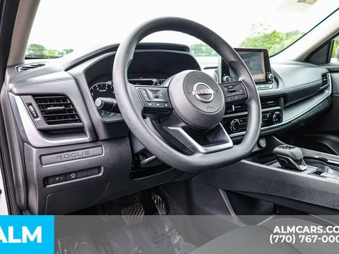 Used 2024 Nissan Rogue S FWD image 27