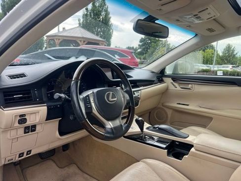 Used 2013 Lexus ES 350 FWD image 11