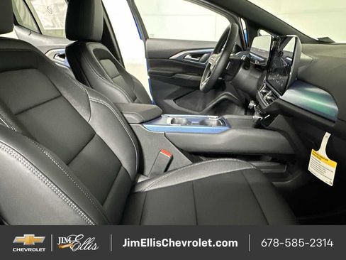 New 2026 Chevrolet Equinox EV LT image 52