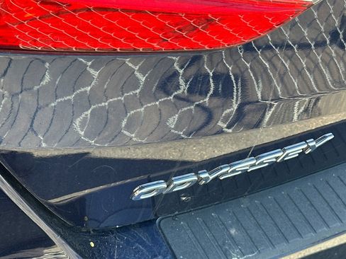 Used 2018 Honda Odyssey EX-L image 5