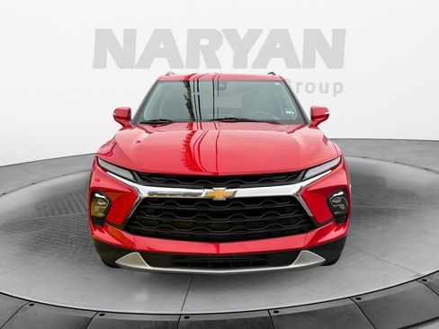 Used 2024 Chevrolet Blazer LT image 3