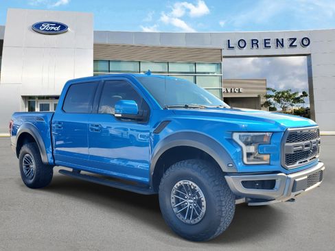 Used 2019 Ford F150 Raptor w/ Equipment Group 802A Luxury image 3