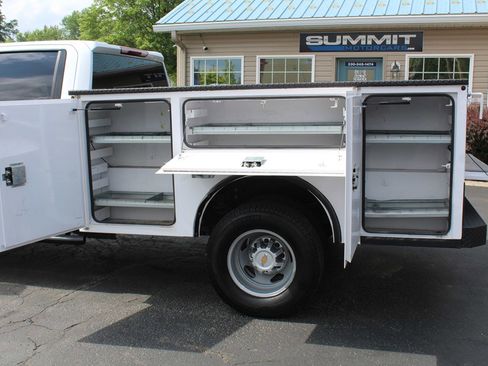 Used 2025 Chevrolet Silverado 3500 W/T w/ WT Convenience Package AWD/4WD image 36