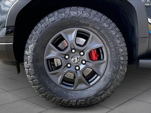 Used 2024 Lexus GX 550 image 9