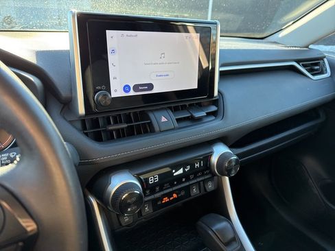 Certified 2024 Toyota RAV4 XLE image 33