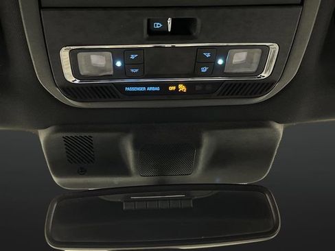 Used 2024 Ford F350 Platinum image 28