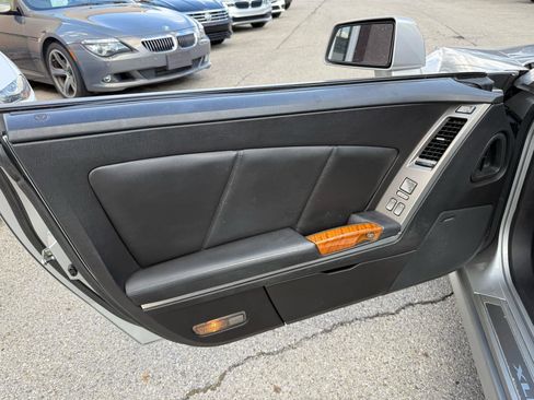 Used 2004 Cadillac XLR image 25