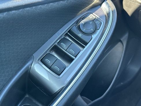 Used 2016 Chevrolet Malibu LT FWD image 31