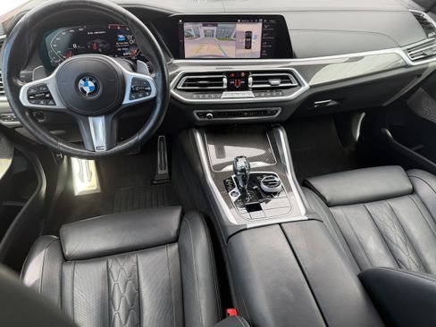 Used 2022 BMW X6 M50i w/ Executive Package image 13
