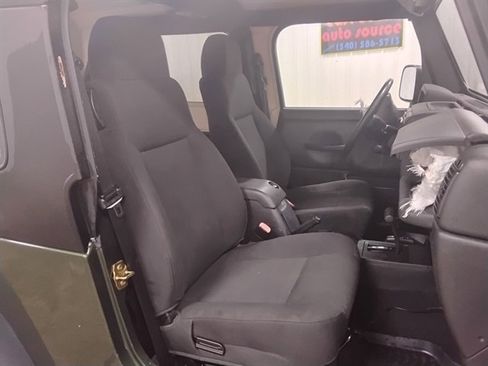 Used 2006 Jeep Wrangler Unlimited AWD/4WD image 13