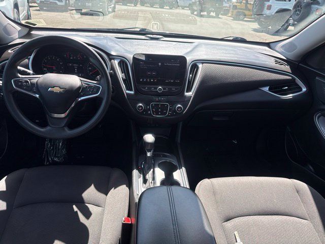 Used 2024 Chevrolet Malibu LT FWD image 22